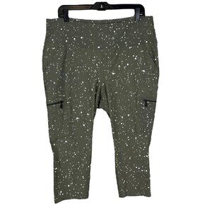 Happy Camper by Torrid Green Faux Paint Splatter Cropped Capri Leggings Size 2X